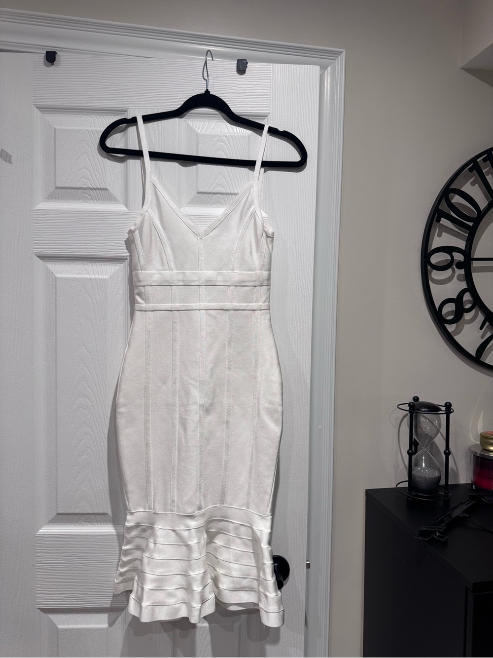White Strappy V-Neck Sheath Dress with Fluted Hem